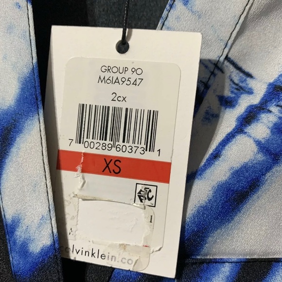 Calvin Klein Button Front Printed Blouse Roll Tab Sleeve Epaulettes Size XS - Picture 9 of 11